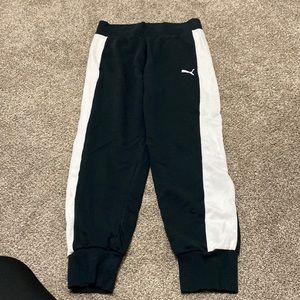 Women’s black Puma Sweatpants